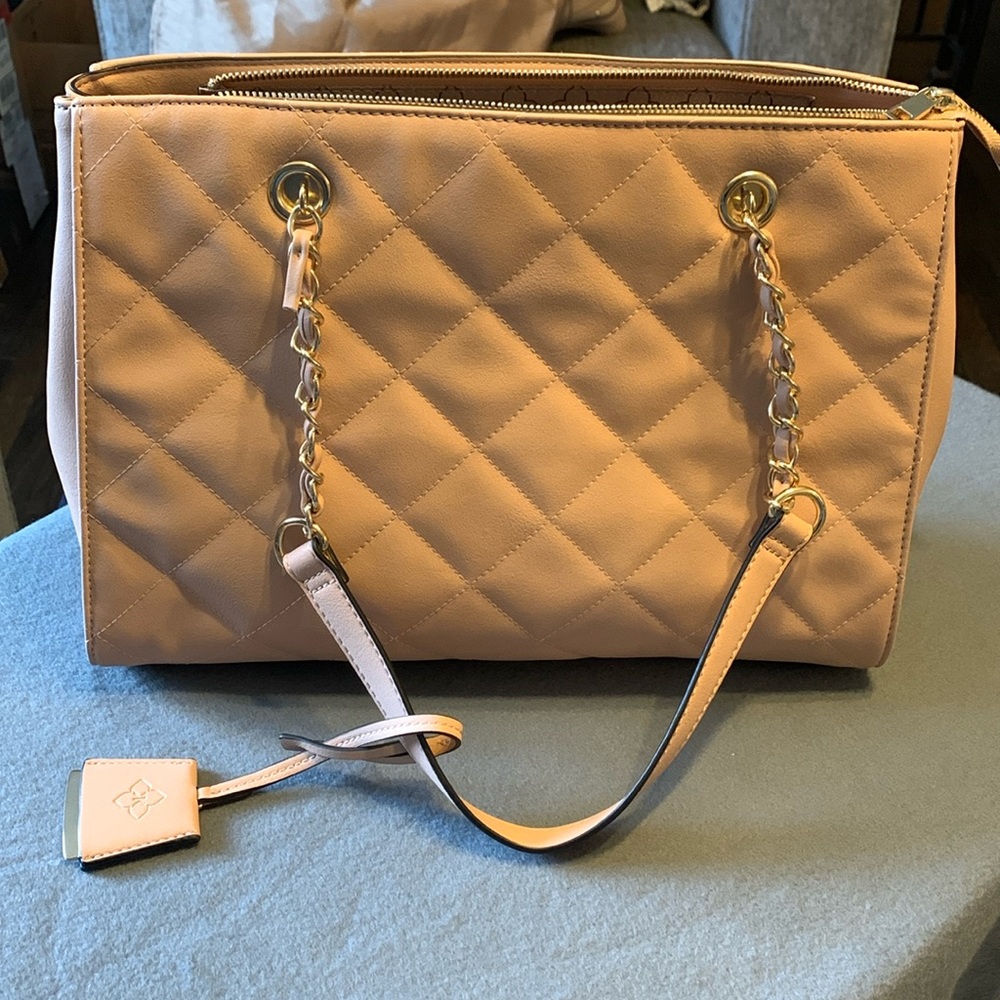 Kelly and Katie handbag.